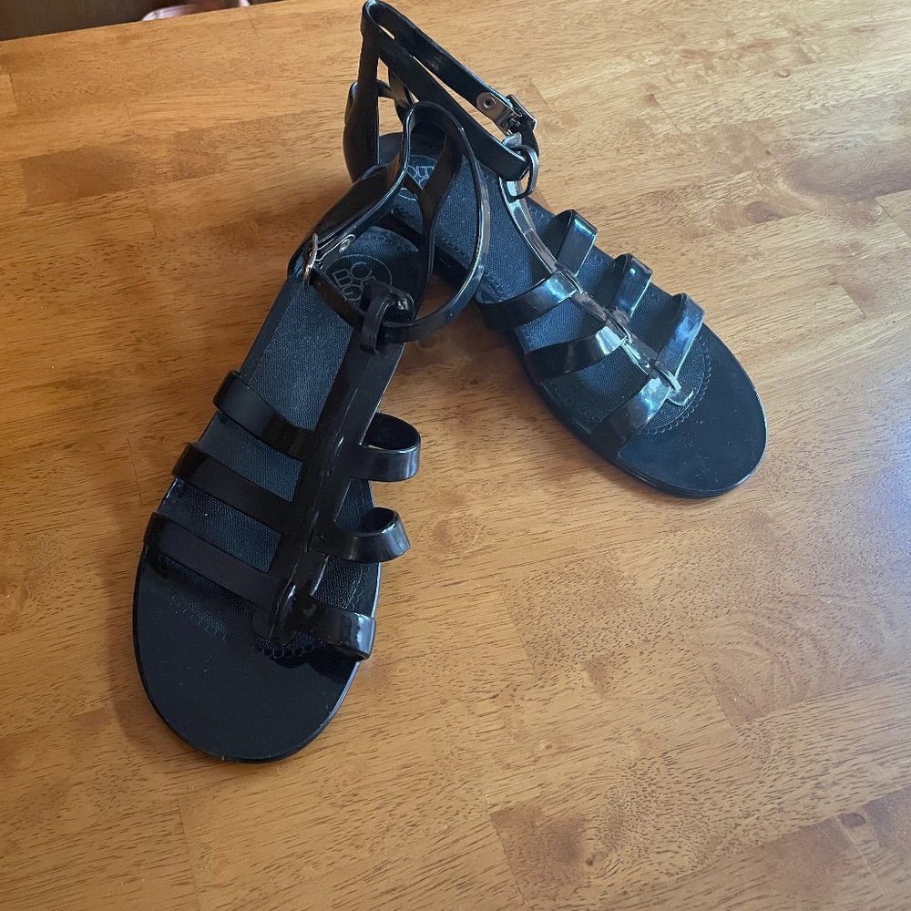 NWOT Size 7 BCBG Paris black jelly gladiator sandals